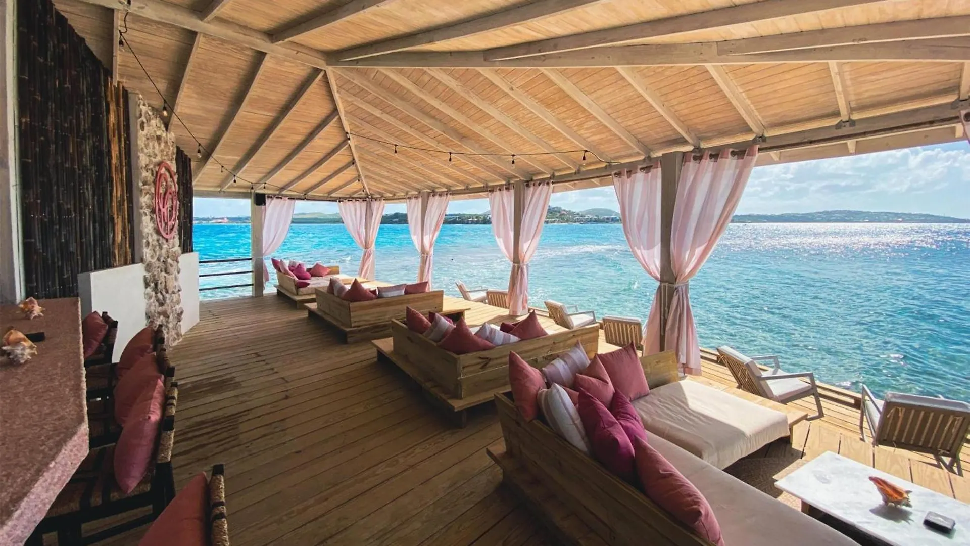 Hodges Bay Resort & Spa, An Hq Luxury Resort & Residences St. John's