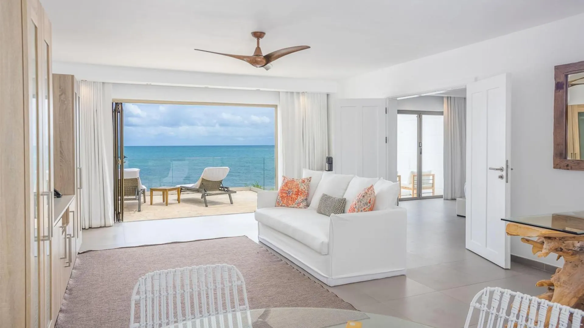 Hodges Bay Resort & Spa, An Hq Luxury Resort & Residences 세인트존스